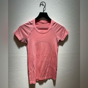 Lululemon swiftly tech short sleeve dew pink